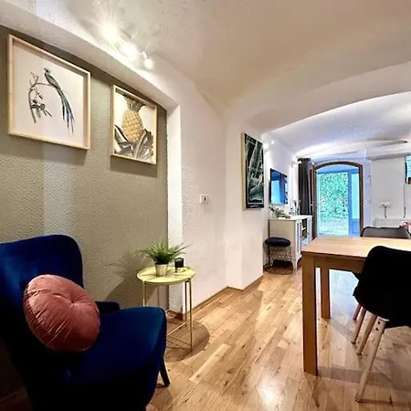 Appartamento Charming 3-min Walk To Old Town - Free Parking Lubiana
