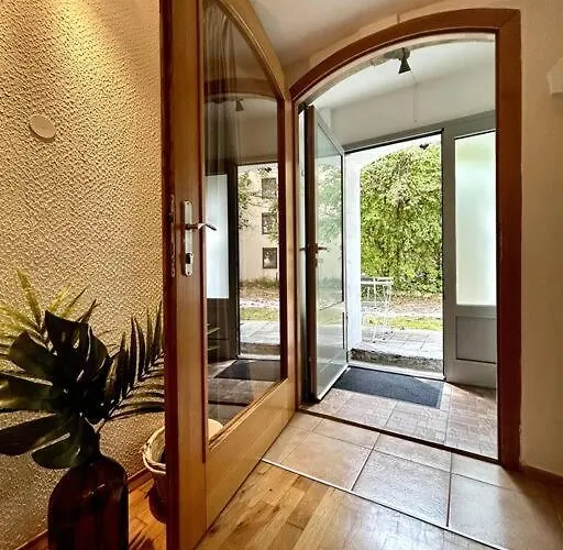 Charming 3-min Walk To Old Town - Free Parking Appartement *