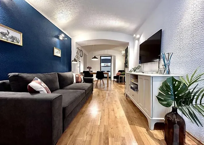 Appartement Charming 3-min Walk To Old Town - Free Parking *